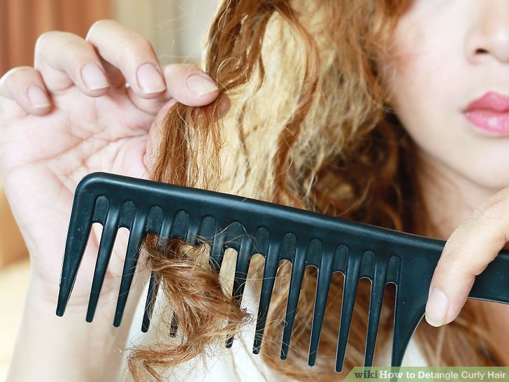 4 Ways to Detangle Curly Hair