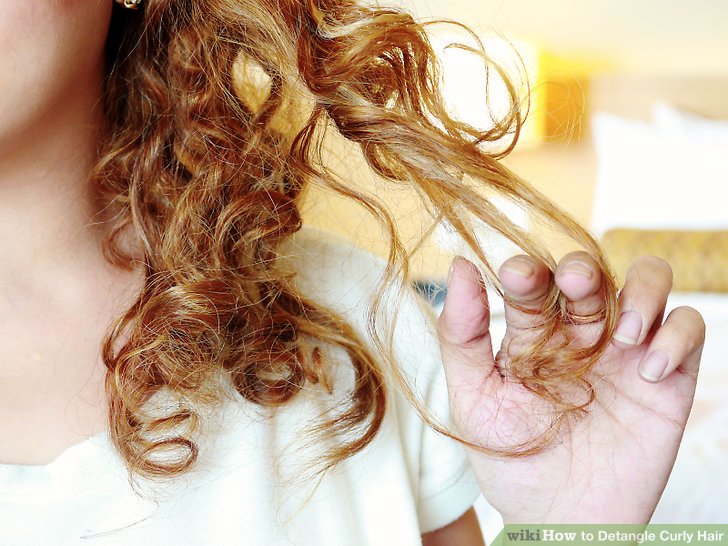 4 Ways to Detangle Curly Hair