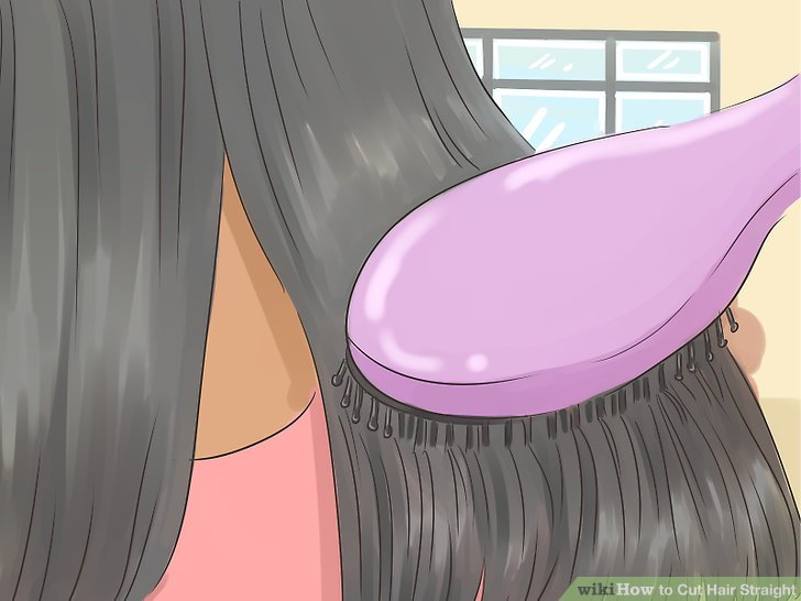 How to Cut Hair Straight (with Pictures)